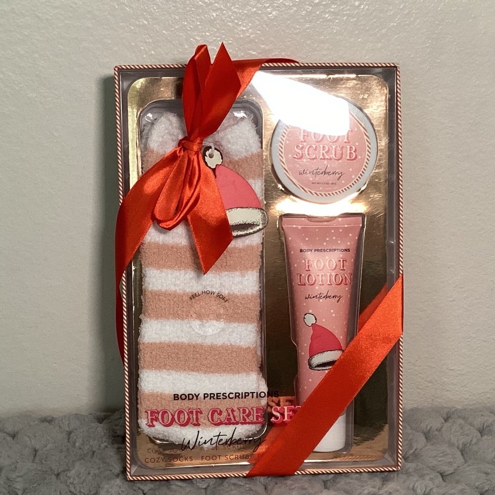 Body Prescriptions Foot Care Set with Socks